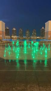 Uma vista geral de Doha ou a vista da cidade a partir do apartamento