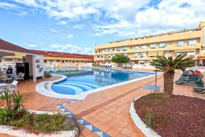 Fotografie z fotogalerie ubytování Beautiful spacious 1 bedroom apartment with a Pool, Marina Palace 608 v destinaci Playa Paraiso