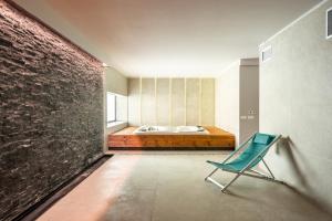 Giường trong phòng chung tại Villa vista mare Piscina e SPA +48 ảnh