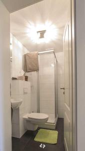 Vannituba majutusasutuses K02 Fischerkaten FENJA max 2 Pers +5 fotot