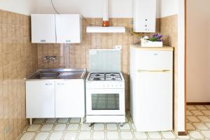 A kitchen or kitchenette at Residence Rainbow