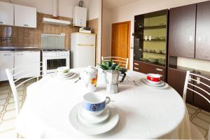 A kitchen or kitchenette at Residence Rainbow