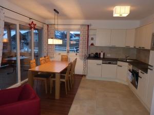 Kuchnia lub aneks kuchenny w obiekcie Apartmán Fürth