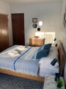 Postel nebo postele na pokoji v ubytování Apartamento Tres Soles Solo Familias