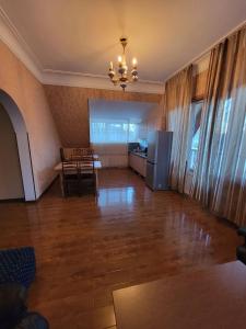 Dapur atau dapur kecil di Edemi