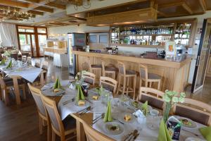 Nápoje v ubytovaní Hotel Alpejski