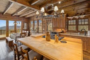 Fotografie z fotogalerie ubytování Cucumber Tree Lodge v destinaci Banner Elk