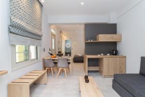 Η κουζίνα ή μικρή κουζίνα στο Petani Beach Suites