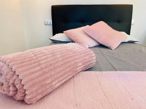 Letto o letti in una camera di CIT,ma c’è TUT!TINY,but all you need is IN!
