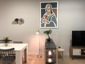 TV a/nebo společenská místnost v ubytování CriteriaHome! nice&easy