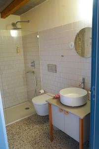 ห้องน้ำของ Cellorico de Sabores
