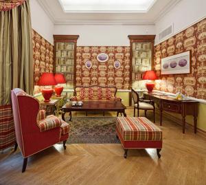 Część wypoczynkowa w obiekcie The Bonerowski Palace Boutique Hotel