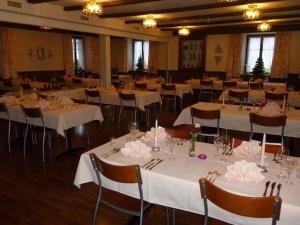 En restaurang eller annat matställe på Hotel Restaurant Schiff