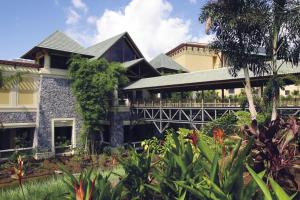 Um jardim em Universal's Loews Royal Pacific Resort