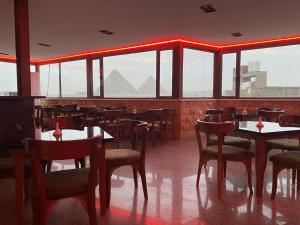 Restoran atau tempat lain untuk makan di The View Delta Hotel