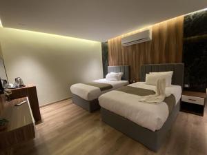Katil atau katil-katil dalam bilik di The View Delta Hotel