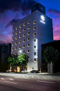 Gallery image of Hotel Cullinan Geondae 1 in Seoul