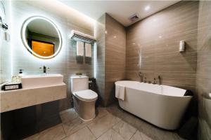 Shenzhen Kingkey Kingyu Hotelにあるバスルーム