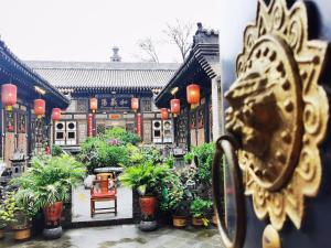 平遥和义昌客栈二部外面的花园