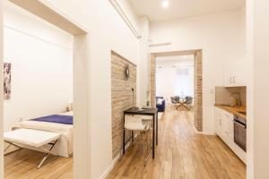 Køkken eller tekøkken på Stylish Luxury Apartment by ANNA + 51 billeder