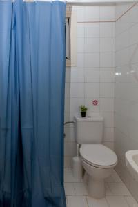 A bathroom at Canal D'Amour by Katia