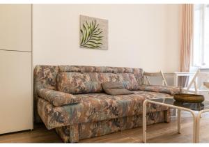 Część wypoczynkowa w obiekcie Stylish Apt - Ideal for Longstays near Matzleinsdorferplatz