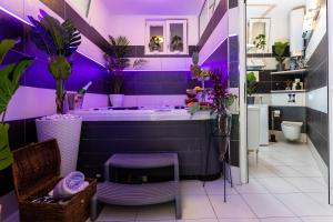 Fotografia z galérie ubytovania Apartment By the Way Hot Tub and Free Parking v Dubrovníku