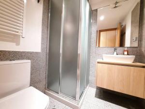 Łazienka w obiekcie Sabaris, Baiona, estudio diseño, parking privado, piscina