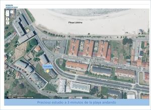 Widok z lotu ptaka na obiekt Sabaris, Baiona, estudio diseño, parking privado, piscina