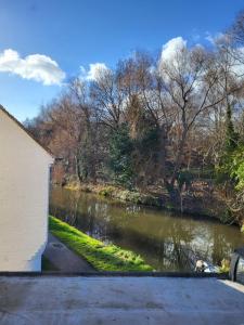 a view of a river from a garage at The Bird in Hand in Stourport