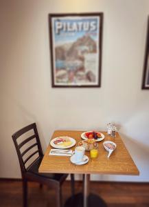 Colazione disponibile per gli ospiti di Gasthaus zur Waldegg