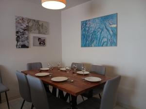 Fotografie z fotogalerie ubytování Dona Lola Patricia ático de 3 dormitorios con vistas al mar entre Marbella y Fuengirola - Mijas Costa v destinaci Mijas Costa