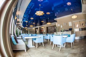 Restaurace v ubytování Hotel Szafir