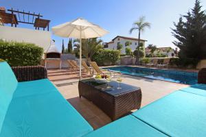 Πισίνα στο ή κοντά στο Villa Ingrid