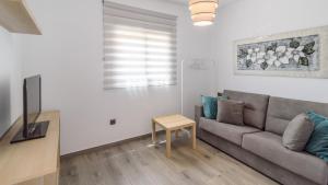 Zdjęcie z galerii obiektu Monteazul Almayate Alto by Ruralidays w mieście Almayate Alto