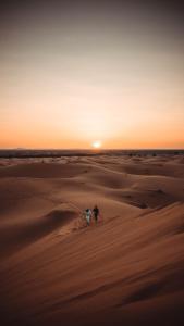 Η ανατολή ή δύση του ηλίου όπως φαίνεται από αυτό το hostel ή από εκεί κοντά +47 φωτογραφίες