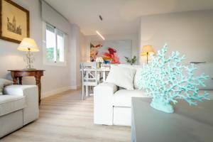 Posedenie v ubytovaní MARBELLA BANUS SUITES - Marbella Centre Soriano 56 Suite Apartment