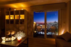 Posedenie v ubytovaní MARBELLA BANUS SUITES - Marbella Centre Soriano 56 Suite Apartment