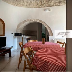 Imagine din galeria proprietății Trulli Casalini civico 27 în Alberobello