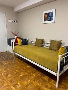 a bedroom with a large bed in a room at Somnio Hostels in Barcelona