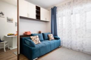 Posezení v ubytování Four modern apartment's at antique Villa, Castropola 8, Pula, City Center