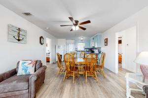 Imagen de la galería de Casper's Hideaway, en Holden Beach