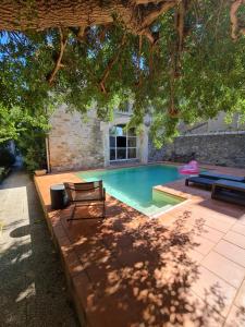 The swimming pool at or close to Le Clos de Canet