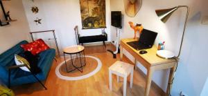Posedenie v ubytovaní A 200m de la plage, charmante petite maison de ville