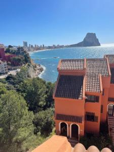 Fotografia z galérie ubytovania Amazing & elegant home with sea& mountains view v destinácii Calpe