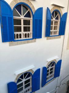 Fotografija u galeriji objekta Riad Les Sables Bleus, médina, lumineux et terrasse privée sur mer u gradu Esauira
