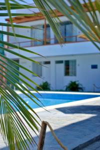 Bazén v ubytování Prim Hotel Vichayito nebo v jeho okolí