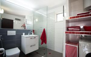 Koupelna v ubytování Villa Doris + 27 fotografií