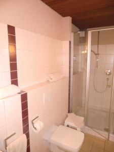 Koupelna v ubytování Hotel Zrenners GARNI