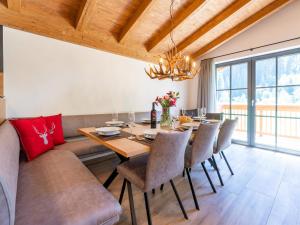 Posedenie v ubytovaní Pinzgau Lodge 1B